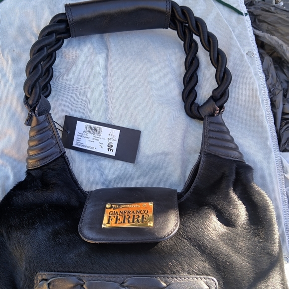 NEW VINTAGE ORIGINAL GIANFRANCO FERRE' DESIGN HANDBAG - Picture 2 of 11